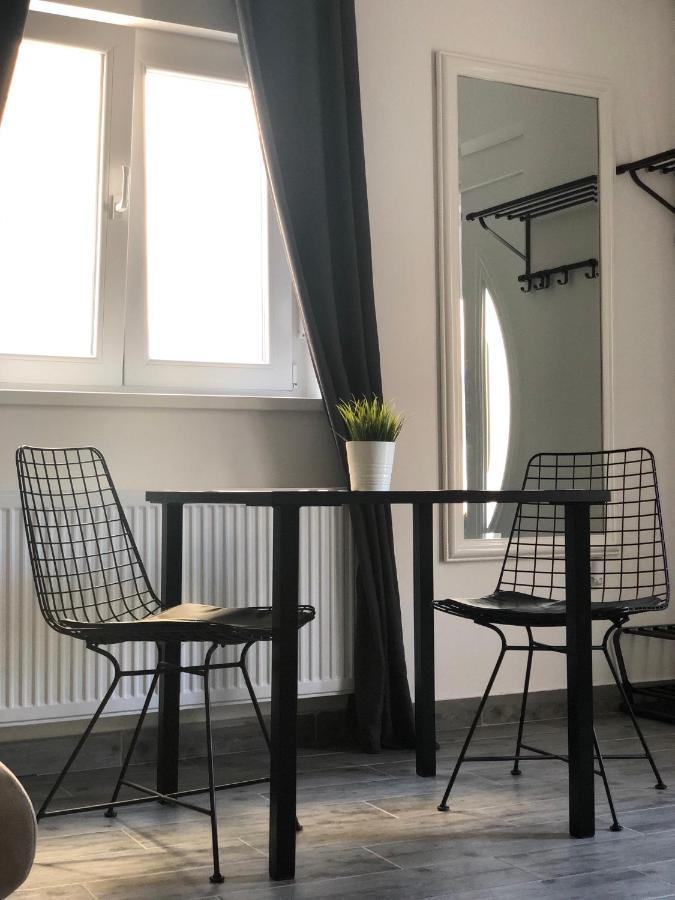 Apartman Spring 松博尔 外观 照片